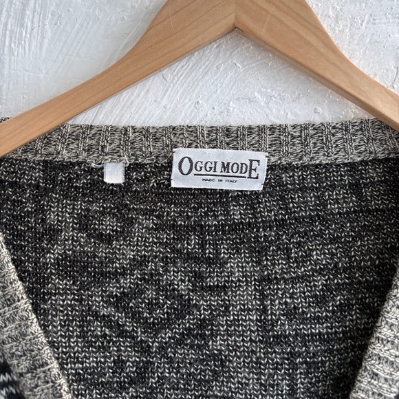 L/XL vintage abstract knit grandpa cardigan - Picture 6 of 15